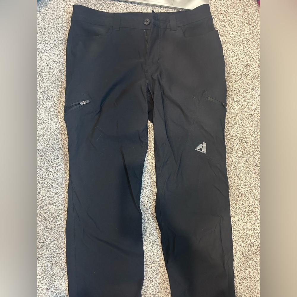 Eddie Bauer First Ascent Hiking Pants - Size 6